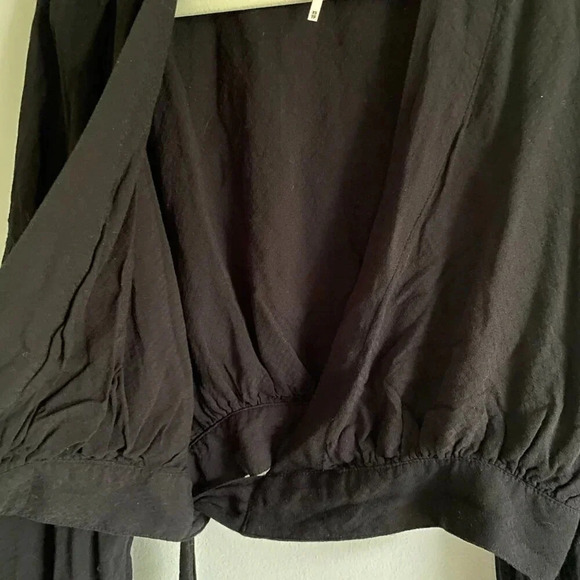 FREE People Black Dream Girl Wrap Puff Sleeve Tie Crop Blouse Size XS - Picture 6 of 11